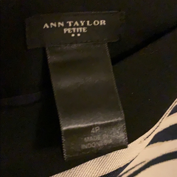 Ann Taylor Zebra Pencil Skirt (4P) - Picture 2 of 2